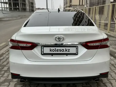 Toyota Camry 2022 года за 15 000 000 тг. в Уральск – фото 13