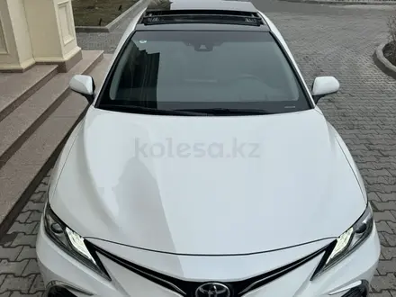 Toyota Camry 2022 года за 15 000 000 тг. в Уральск – фото 46