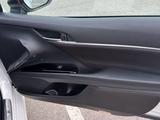 Toyota Camry 2020 года за 13 200 000 тг. в Шымкент – фото 5