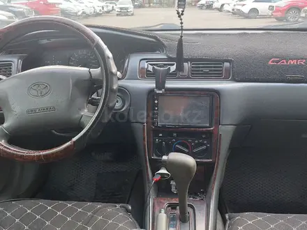 Toyota Camry 1997 года за 2 650 000 тг. в Алматы – фото 7