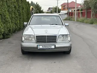 Mercedes-Benz E 280