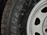 БРИДЖСТОУН зимняя с шипами за 150 000 тг. в Усть-Каменогорск – фото 5