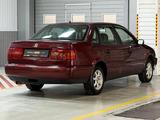 Volkswagen Passat 1994 годаүшін1 390 000 тг. в Алматы – фото 4