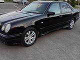 Mercedes-Benz E 200 1999 года за 2 900 000 тг. в Костанай