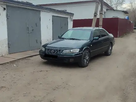 Toyota Camry 1997 года за 2 600 000 тг. в Караганда