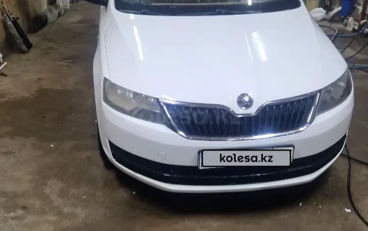 Skoda Rapid 2014 года за 4 200 000 тг. в Уральск