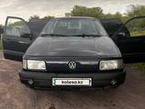 Volkswagen Passat 1991 годаfor1 700 000 тг. в Караганда