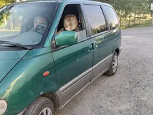Nissan Serena, 2000