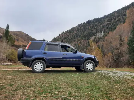 Honda CR-V 1996 года за 2 700 000 тг. в Талдыкорган – фото 4