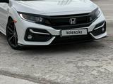Honda Civic 2021 года за 11 800 000 тг. в Караганда – фото 2
