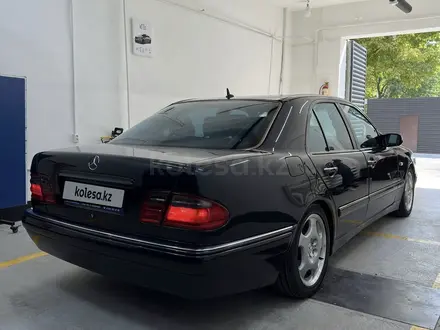 Mercedes-Benz E 320 2000 года за 6 500 000 тг. в Алматы – фото 4