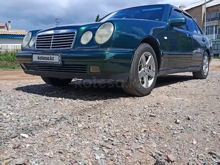 Mercedes-Benz E 230 1996 года за 2 400 000 тг. в Кокшетау – фото 3