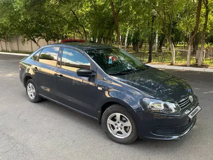 Volkswagen Polo 2015 года за 4 700 000 тг. в Петропавловск – фото 3