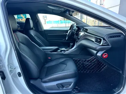 Toyota Camry 2020 года за 12 500 000 тг. в Кызылорда – фото 5