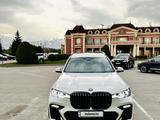 BMW X7 2021 года за 54 000 000 тг. в Алматы