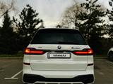 BMW X7 2021 года за 56 000 000 тг. в Алматы – фото 5