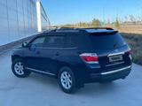 Toyota Highlander 2012 года за 5 500 000 тг. в Караганда – фото 2