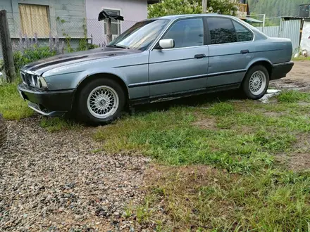 BMW 525 1988 года за 1 300 000 тг. в Усть-Каменогорск – фото 2