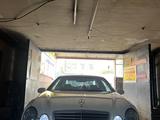 Mercedes-Benz CLK 320 1998 года за 4 200 000 тг. в Астана – фото 4