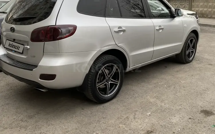 Hyundai Santa Fe 2007 года за 5 800 000 тг. в Алматы
