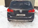 Volkswagen Touareg 2005 годаүшін4 000 000 тг. в Караганда – фото 5