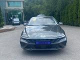 Hyundai Elantra 2024 года за 9 350 000 тг. в Алматы – фото 2