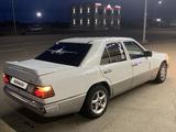 Mercedes-Benz E 200 1991 годаүшін1 100 000 тг. в Караганда – фото 3
