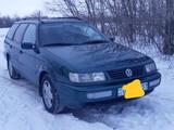 Volkswagen Passat 1995 годаүшін2 500 000 тг. в Уральск – фото 3