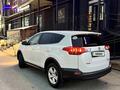 Toyota RAV4 2014 года за 10 200 000 тг. в Актобе – фото 9