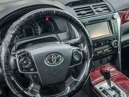 Toyota Camry 2014 года за 11 000 000 тг. в Семей – фото 7
