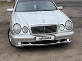 Mercedes-Benz E 230 1996 года за 1 850 000 тг. в Караганда