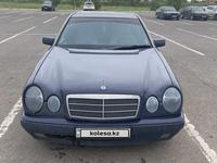 Mercedes-Benz E 230 1997 годаүшін2 600 000 тг. в Астана