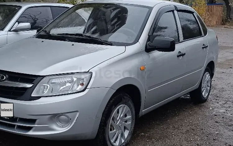 ВАЗ (Lada) Granta 2190 2013 года за 1 800 000 тг. в Семей