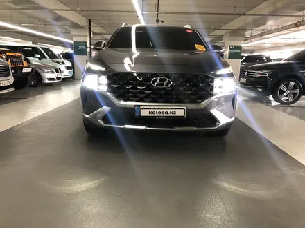 Hyundai Santa Fe 2021 года за 17 000 000 тг. в Караганда – фото 13