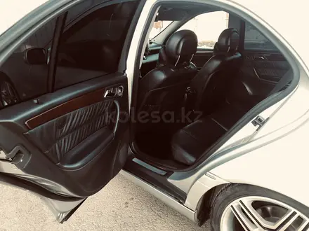 Mercedes-Benz C 200 2001 года за 4 300 000 тг. в Актобе – фото 10