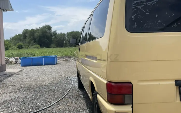 Volkswagen Transporter 1993 годаүшін2 200 000 тг. в Кордай