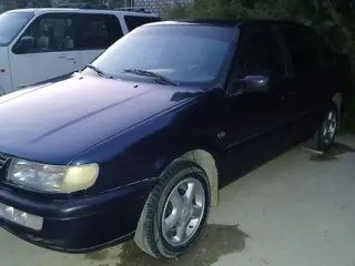 Volkswagen Passat, 1994