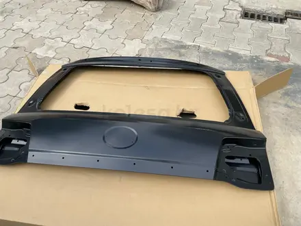 Крышка багажника, дверь крышки багажника Toyota 16-25 за 50 000 тг. в Алматы – фото 7