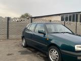 Volkswagen Golf 1994 годаүшін1 550 000 тг. в Тараз