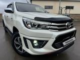 Toyota Hilux 2018 годаfor18 500 000 тг. в Актобе – фото 2