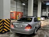 Mercedes-Benz E 320 2004 годаүшін5 500 000 тг. в Астана – фото 2