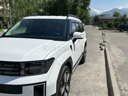 Hyundai Santa Fe 2025 года за 19 950 000 тг. в Алматы – фото 2