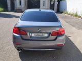 BMW 520 2016 года за 12 000 000 тг. в Алматы – фото 2
