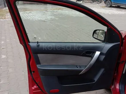 Chevrolet Aveo 2011 года за 2 400 000 тг. в Актобе – фото 12