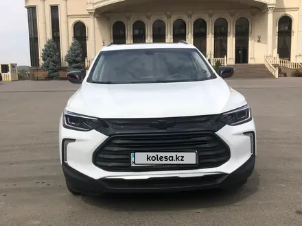 Chevrolet Tracker 2022 года за 7 600 000 тг. в Алматы – фото 3