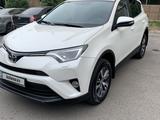 Toyota RAV4 2017 годаүшін11 500 000 тг. в Алматы – фото 5