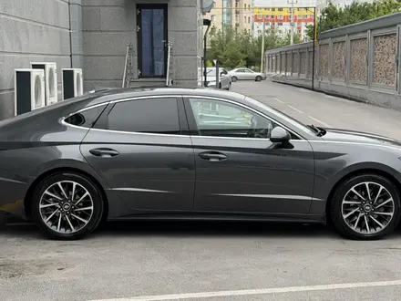 Hyundai Sonata 2021 года за 11 400 000 тг. в Шымкент – фото 11