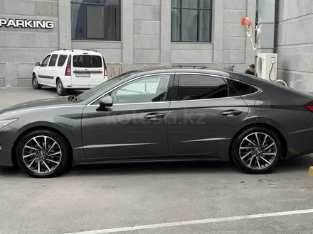Hyundai Sonata 2021 года за 11 400 000 тг. в Шымкент – фото 10