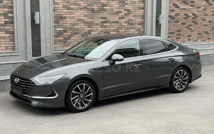 Hyundai Sonata 2021 годаүшін11 400 000 тг. в Шымкент