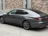 Hyundai Sonata 2021 годаүшін11 400 000 тг. в Шымкент – фото 3